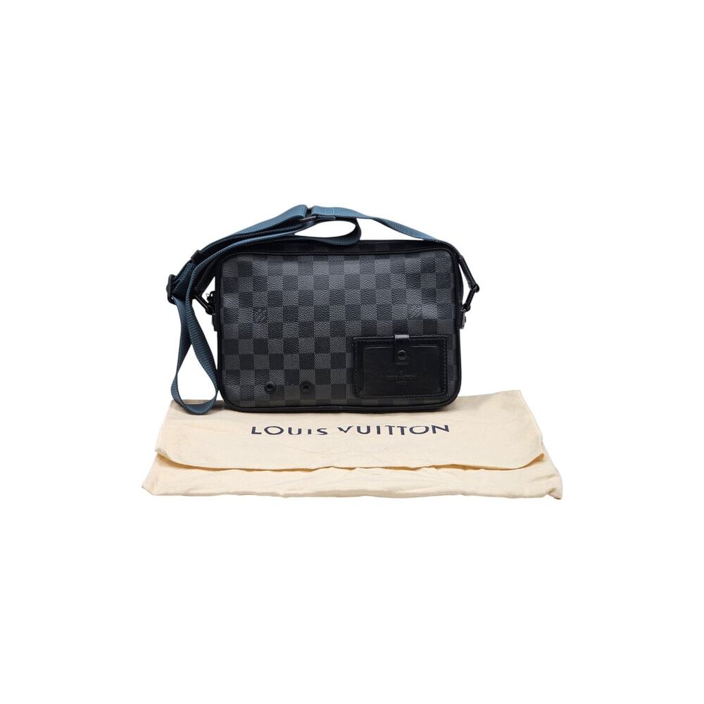 Louis Vuitton Damier Graphite Canvas Men's Crossbody Messenger Bag Black - Picture 2 of 8